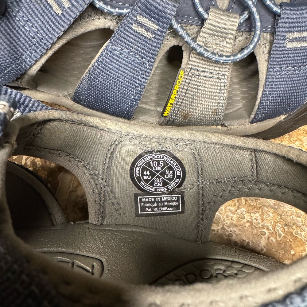 Men’s Keen Newport H2 Hiking Sandals - Picture 9 of 16